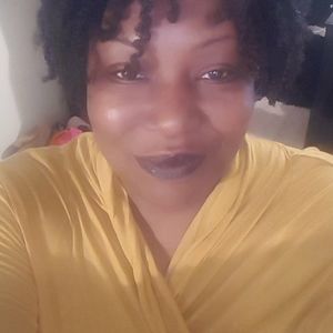 Meet your Posher, Clarese